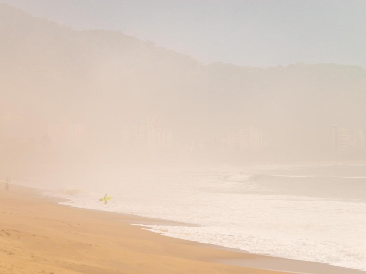 Pousada Pe Na Areia カラグァタトゥバ エクステリア 写真